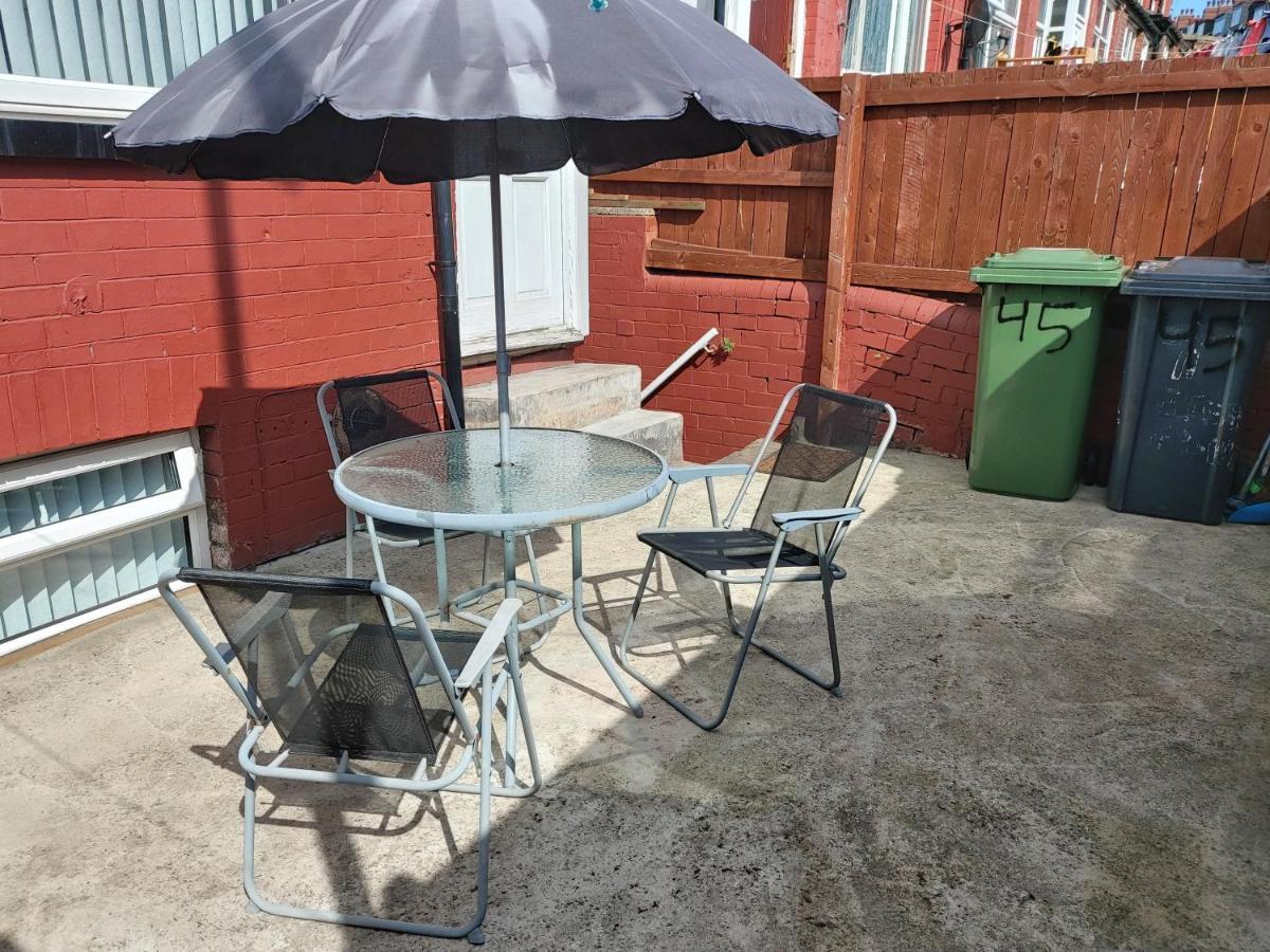 Appartement Lovely Studio-flat With Free Parking, Free Wifi. *
